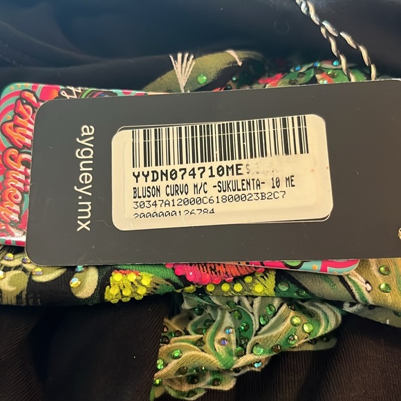 NWT’s Ay Guey floral succulent skull T shirt - Picture 10 of 11